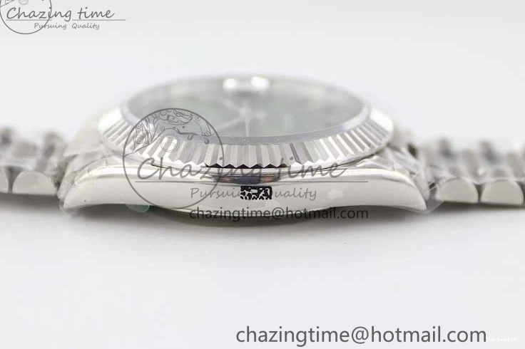 Edition Best 1:1 Dial Steel A2836 Date 40mm Green SS TWF on Roman Day Bracelet 904L SS 0130